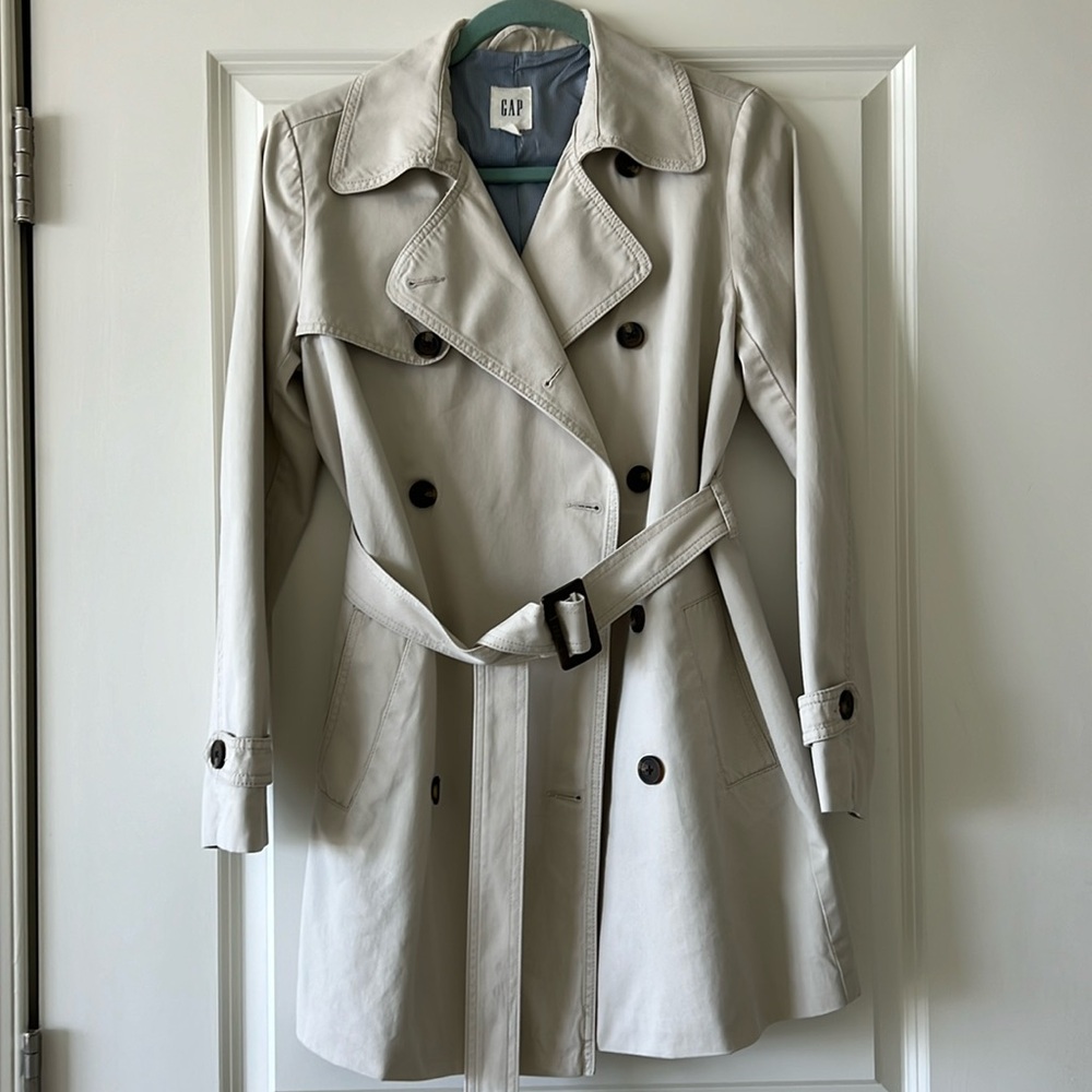Gap trench coat